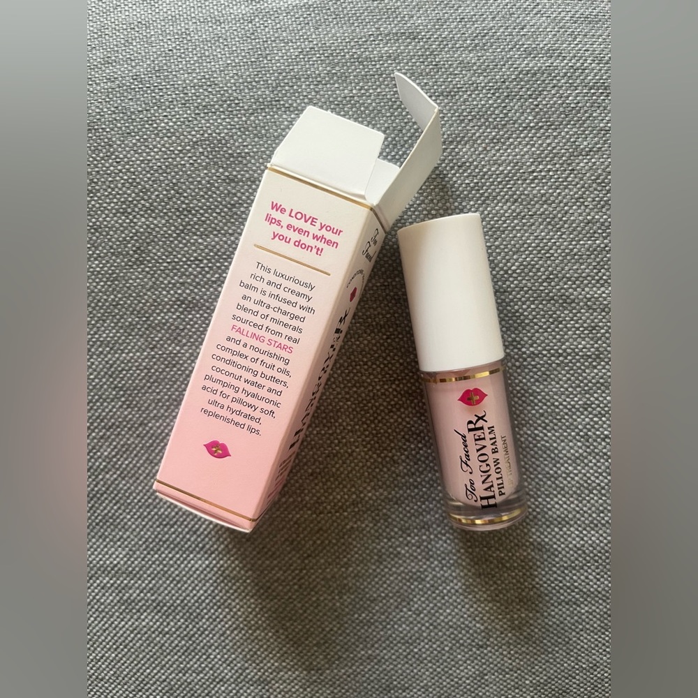 Travel sized Too Faced Hangover Pillow Balm